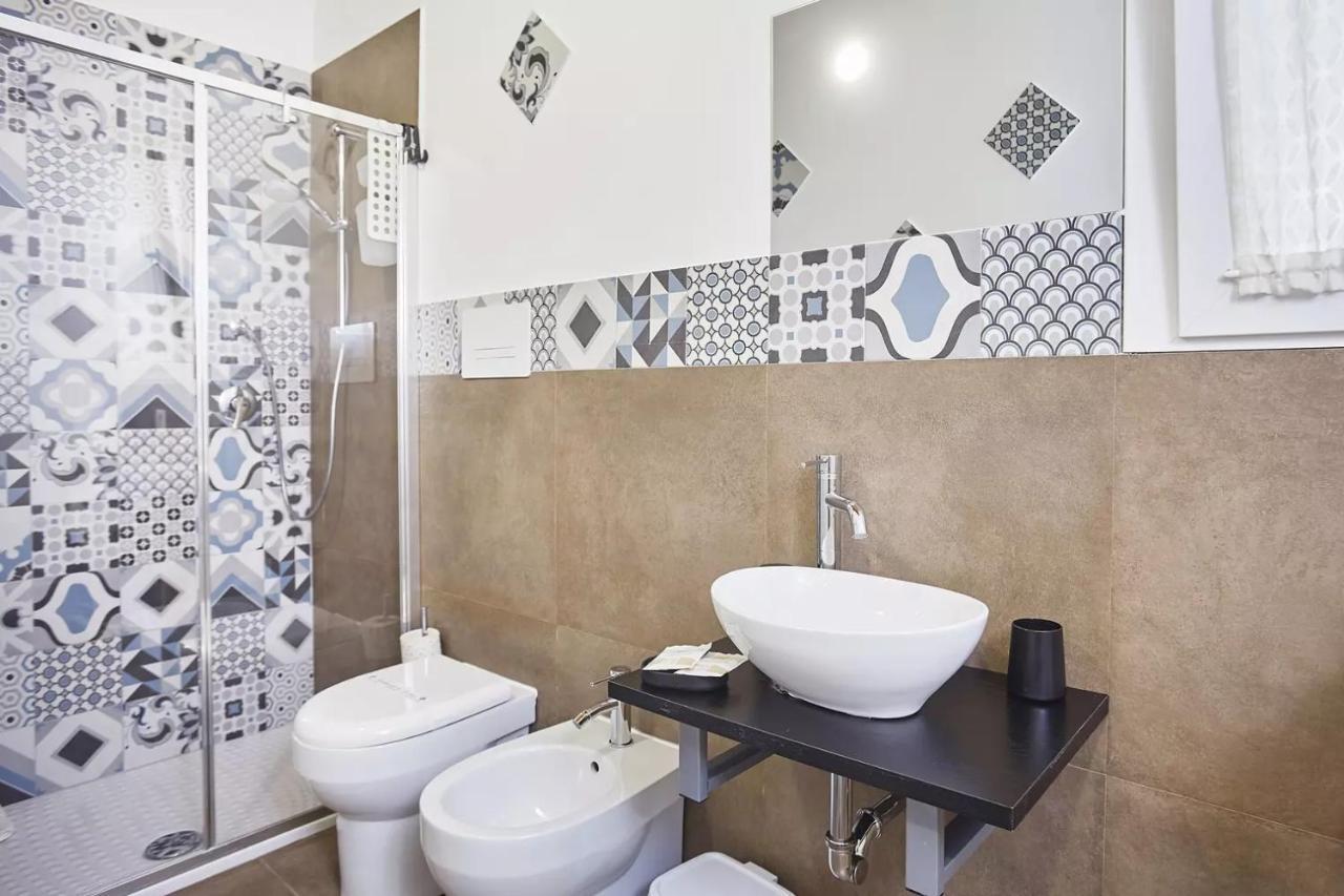 Casale Sammartano Apartments Ummari ภายนอก รูปภาพ